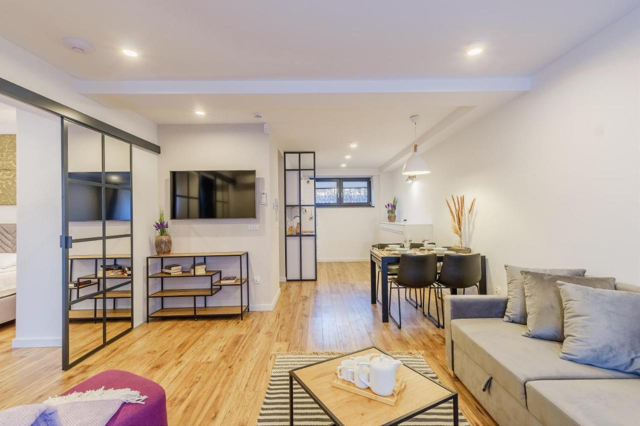 Rezydencja Ornak 5 - Stylowe Apartamenty Z Balkonami I Jacuzzi, 5 Min Pieszo Do Krupowek, Izby Podhalanskie Ζακοπάνε Εξωτερικό φωτογραφία