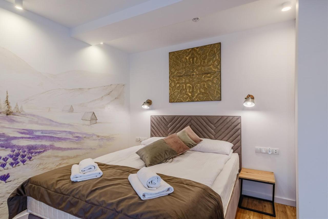 Rezydencja Ornak 5 - Stylowe Apartamenty Z Balkonami I Jacuzzi, 5 Min Pieszo Do Krupowek, Izby Podhalanskie Ζακοπάνε Εξωτερικό φωτογραφία