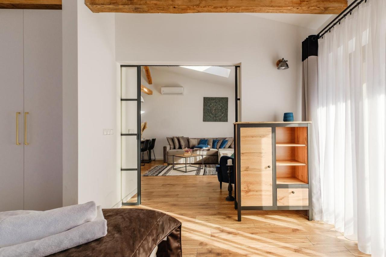 Rezydencja Ornak 5 - Stylowe Apartamenty Z Balkonami I Jacuzzi, 5 Min Pieszo Do Krupowek, Izby Podhalanskie Ζακοπάνε Εξωτερικό φωτογραφία