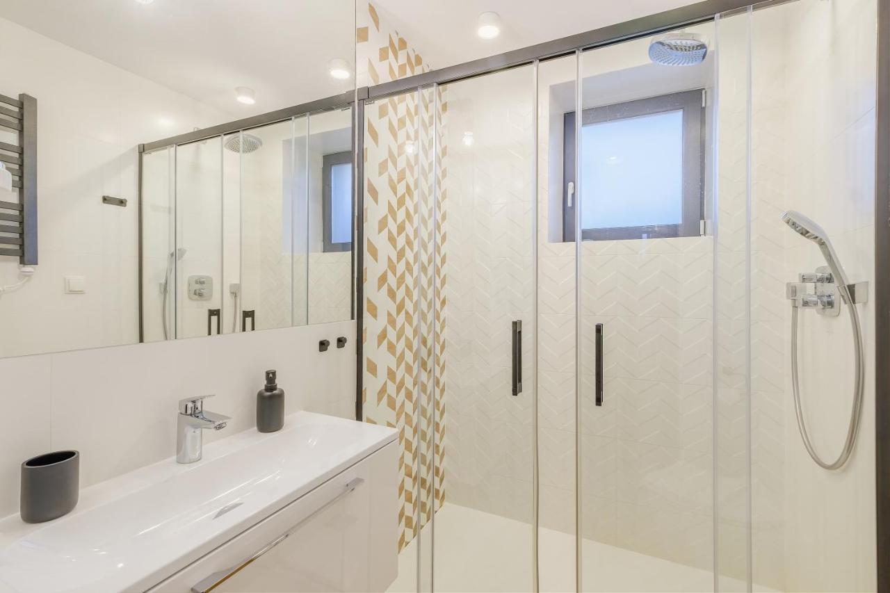 Rezydencja Ornak 5 - Stylowe Apartamenty Z Balkonami I Jacuzzi, 5 Min Pieszo Do Krupowek, Izby Podhalanskie Ζακοπάνε Εξωτερικό φωτογραφία